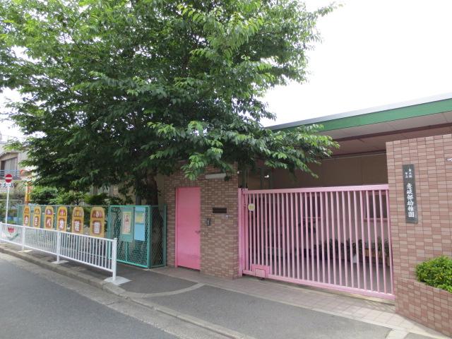 kindergarten ・ Nursery. Higashi-Osaka Tatsui Kibe to kindergarten 344m