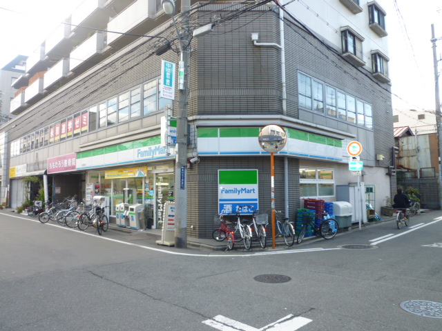 Convenience store. FamilyMart Yonghe Station store up to (convenience store) 282m