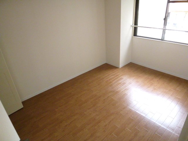 Other room space. Flooring of Western-style. 