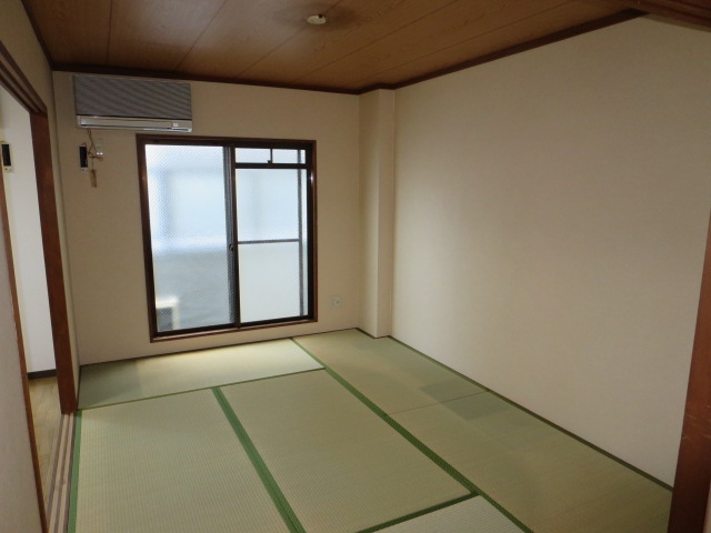 Other room space