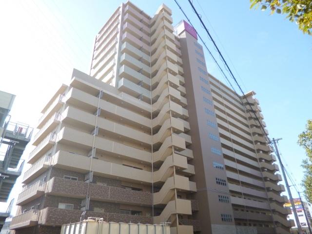 Local appearance photo. The ground is a 16-story apartment