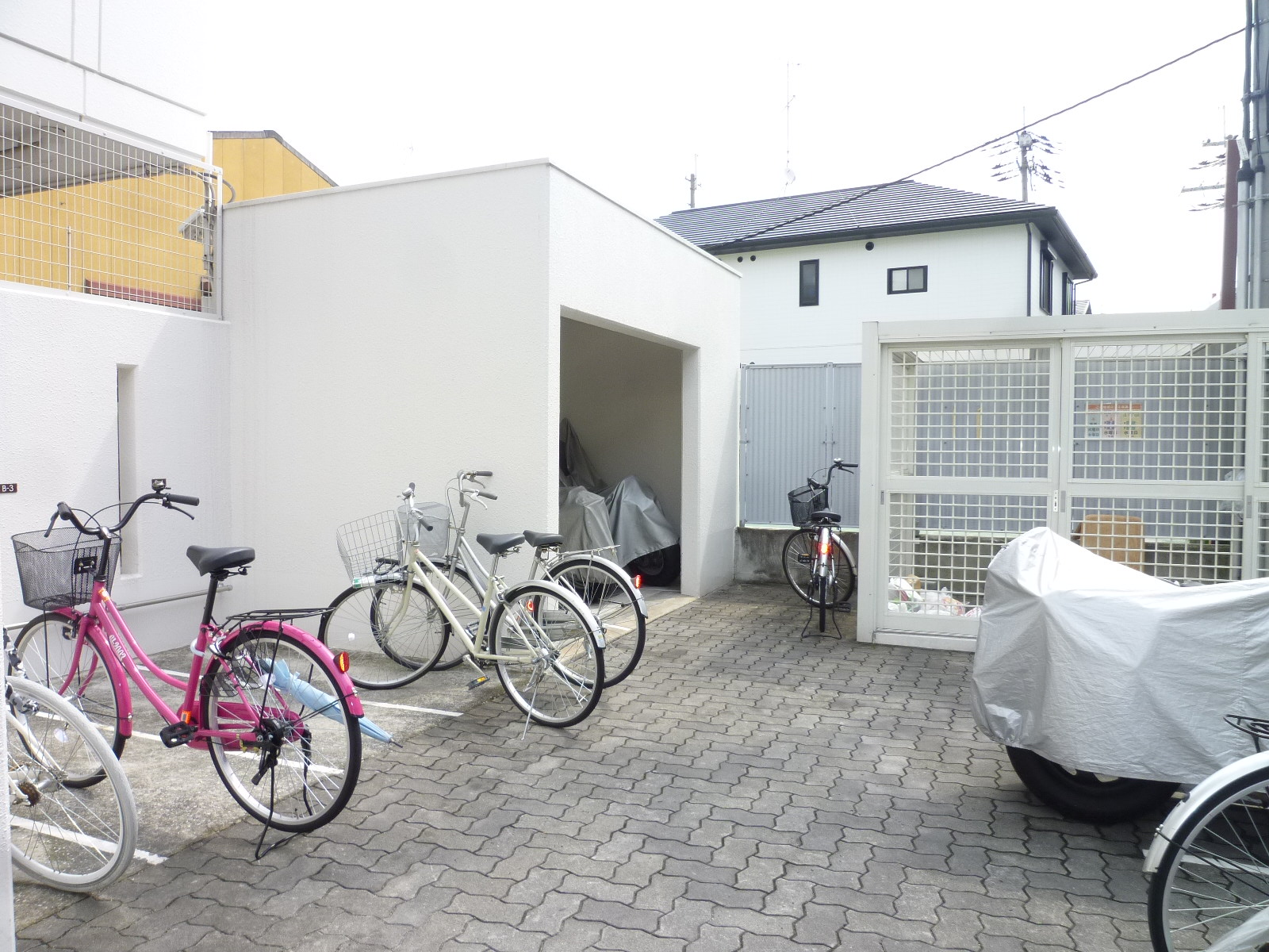 Other common areas. Bicycle-parking space