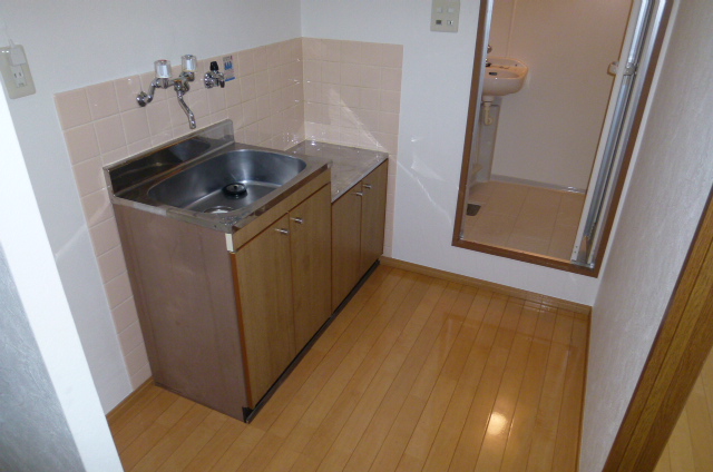 Kitchen. Two-burner stove installation Allowed