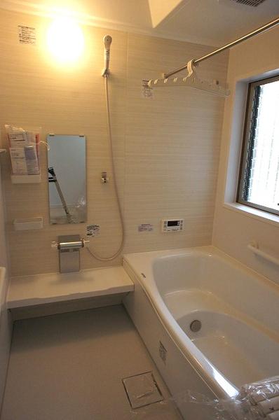 Same specifications photo (bathroom). Bathroom with a window that can be adequately ventilated