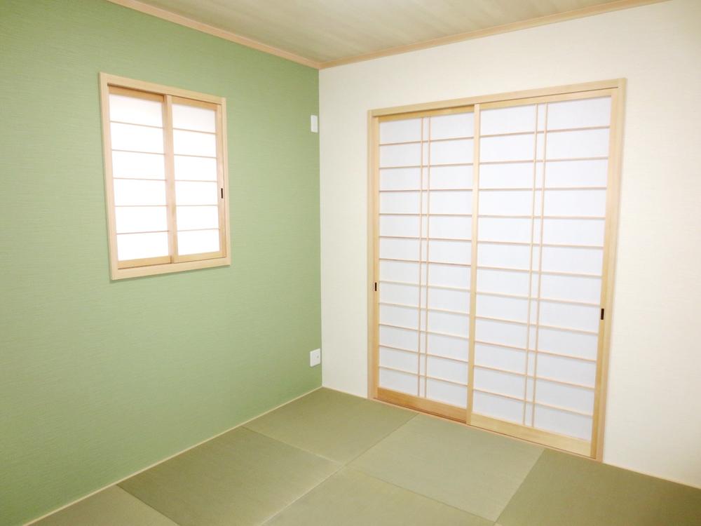 Non-living room. Is a Japanese-style room adjacent to the 1 Gochi living.