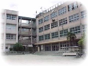 Primary school. Iwata Nishi Elementary School until the (elementary school) 443m