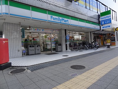 Convenience store. FamilyMart MYS Nagata Station Minamiten up (convenience store) 96m