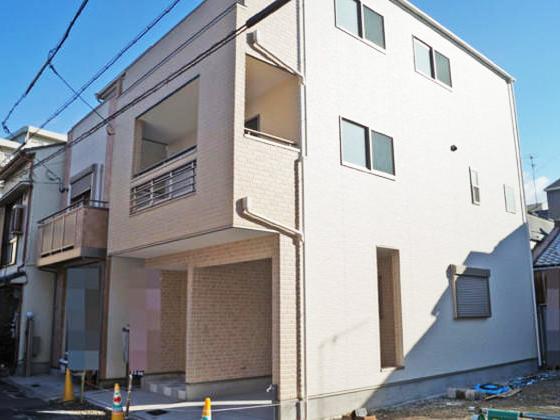 Local appearance photo. Storage is also clear of the plan and fulfilling.  [Local Photos]
