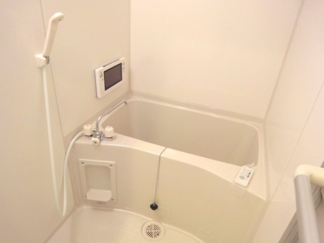 Bath. Bathroom with TV