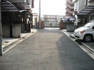 Local photos, including front road. Public road ・ Width 4.7m