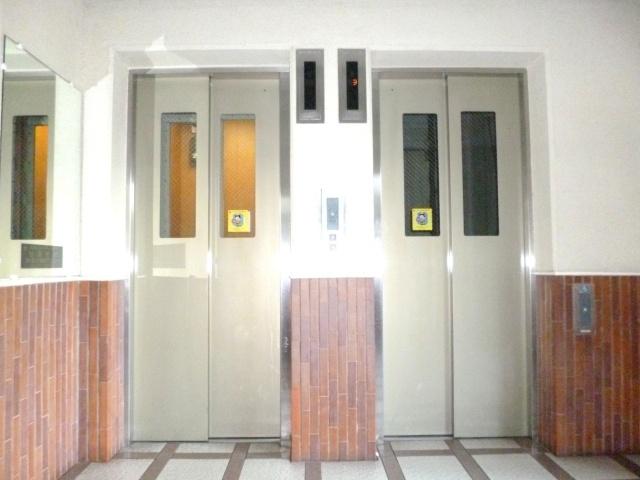 Other common areas. Shared space clean