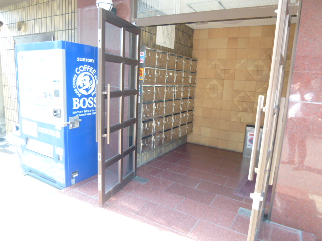 Entrance. Convenient vending machines