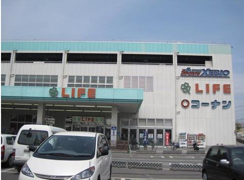 Home center. 1188m to the home center Konan Higashi Hishie shop