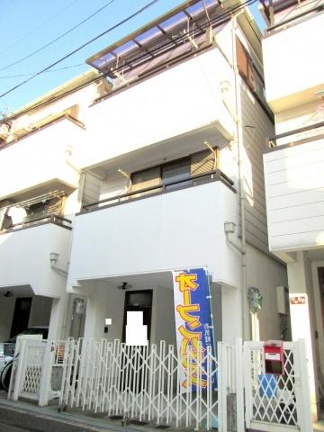 Local appearance photo. Heisei 6 years Built in 3-story home