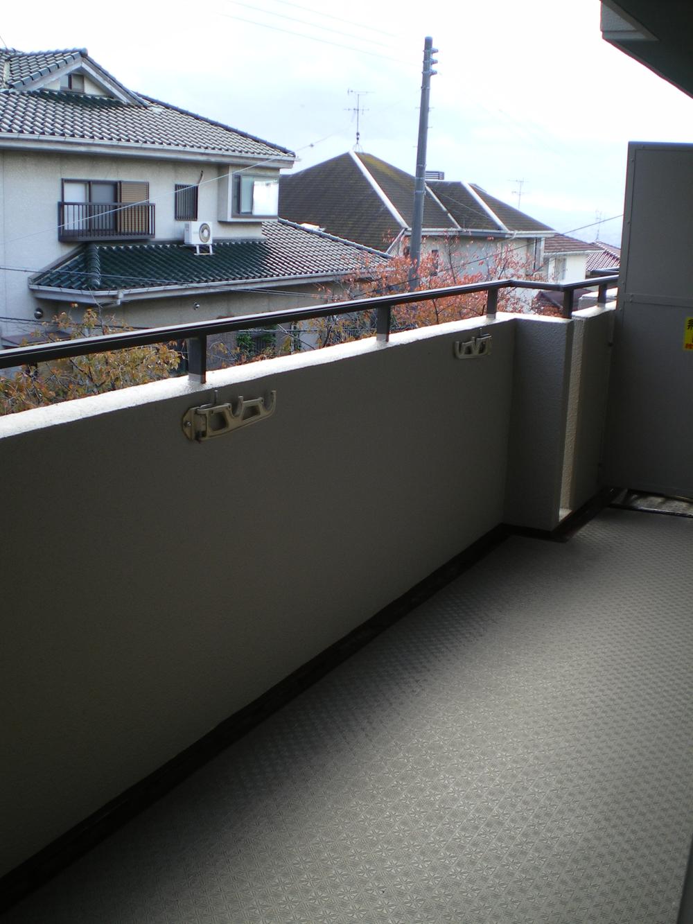 Balcony. Indoor (11 May 2013) Shooting