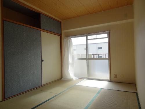 Other room space. Japanese-style room (2)