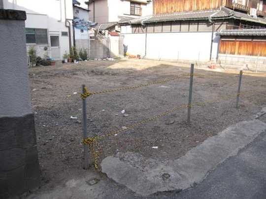 Local land photo. Effective land area of ​​about 50 square meters