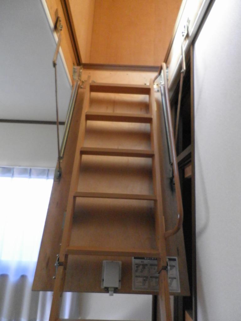 Other local. Attic storage ・ Stairs to the balcony