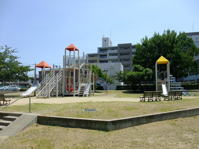 park. 1258m to KANAOKA park