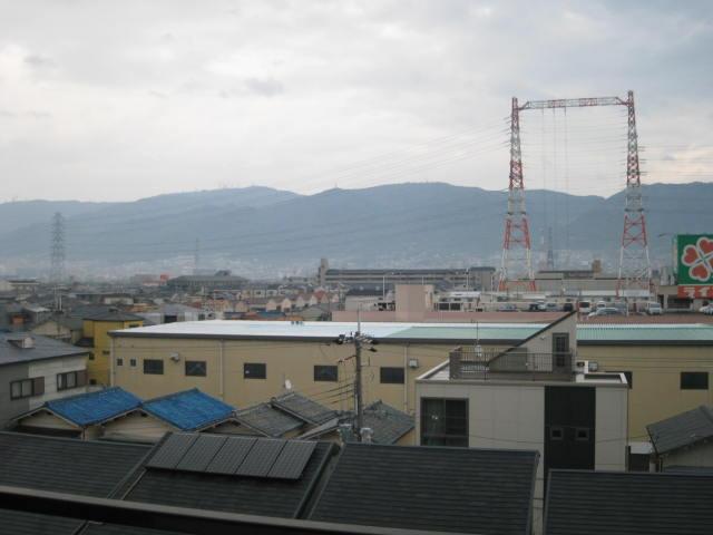 View photos from the dwelling unit. View from local