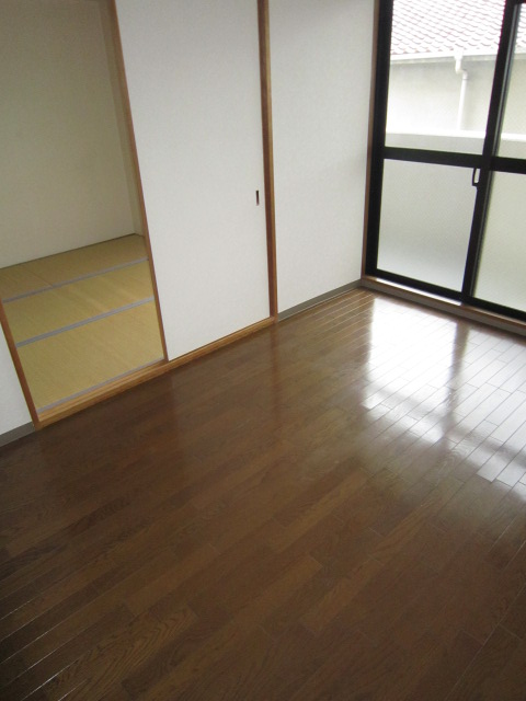 Other room space