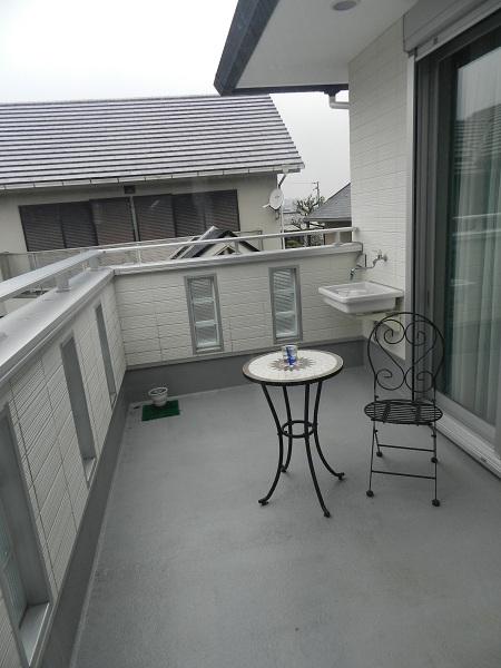 Balcony. Our construction cases ■ Balcony is a good day on the south-facing. You might waste alone hang out washing