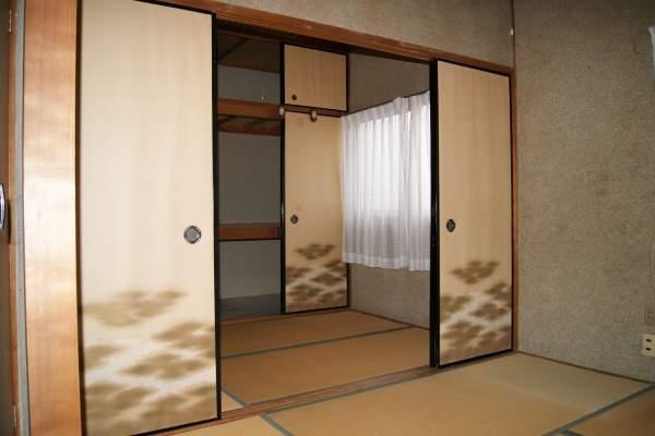 Other introspection. Second floor Japanese-style room 6 quires