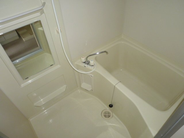 Bath. Bathroom is also brand new ☆ 