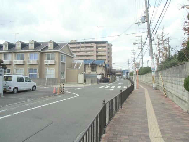 Other. Frontal road ・ Super "Marunaka" adjacent