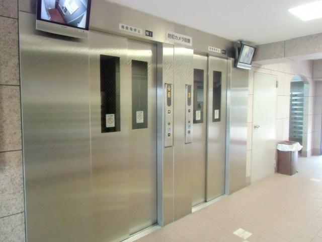 Other common areas. Elevator 2 aircraft