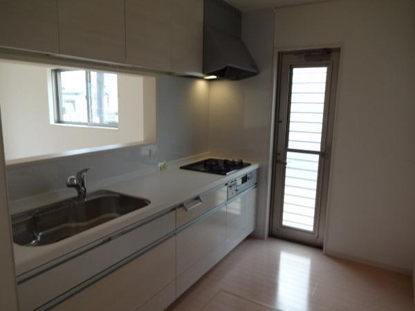 Same specifications photo (kitchen). Convenient kitchen with under-floor storage