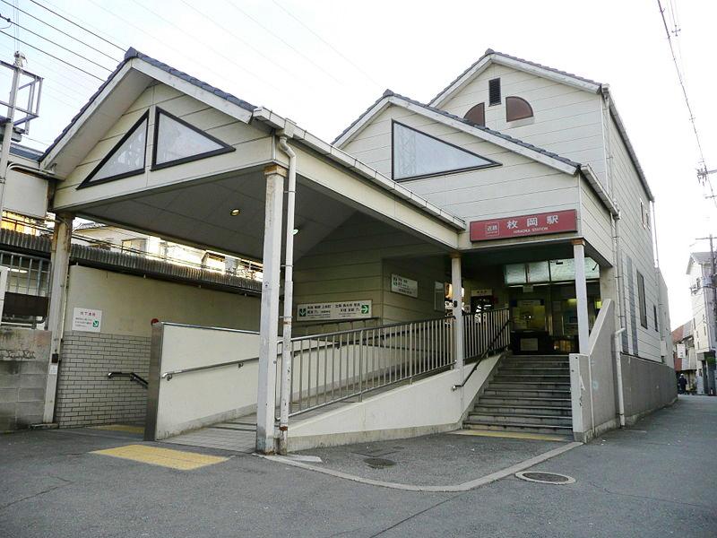 station. Kintetsu Nara Line "single Oka" 171m to the station