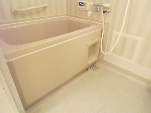 Bathroom. It is with add cook