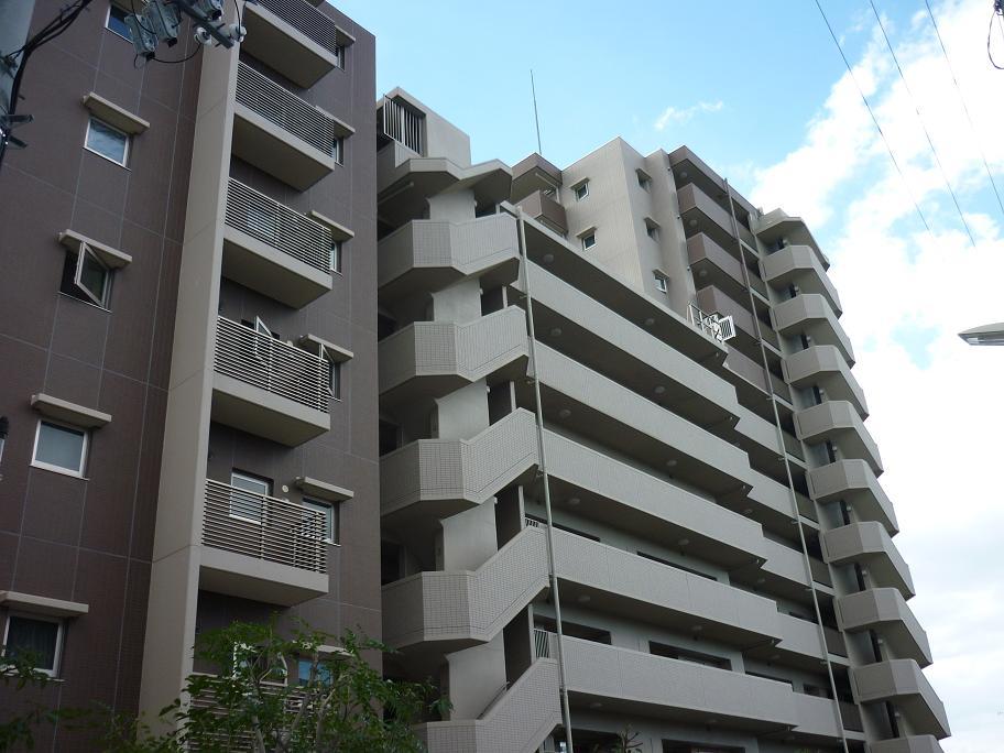 Local appearance photo. Local (10 May 2013) Shooting 2009 Built