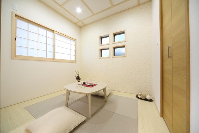 Other introspection. Our construction cases Japanese-style room
