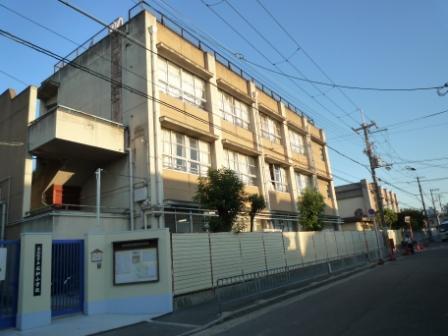 Primary school. Seiwa 700m up to elementary school