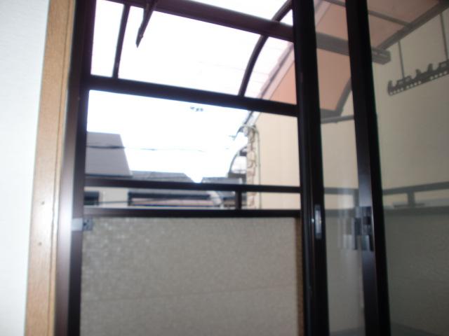 Balcony. ■ It is a bright south-facing veranda. Is also safe There is also a rainy day rain.