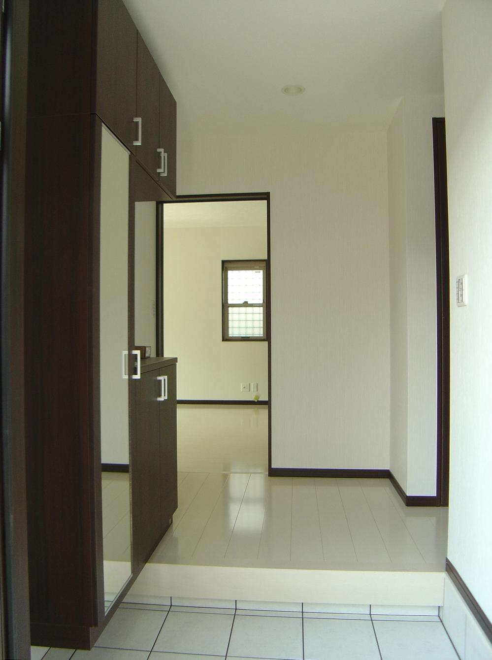 Entrance. Our same specifications construction cases