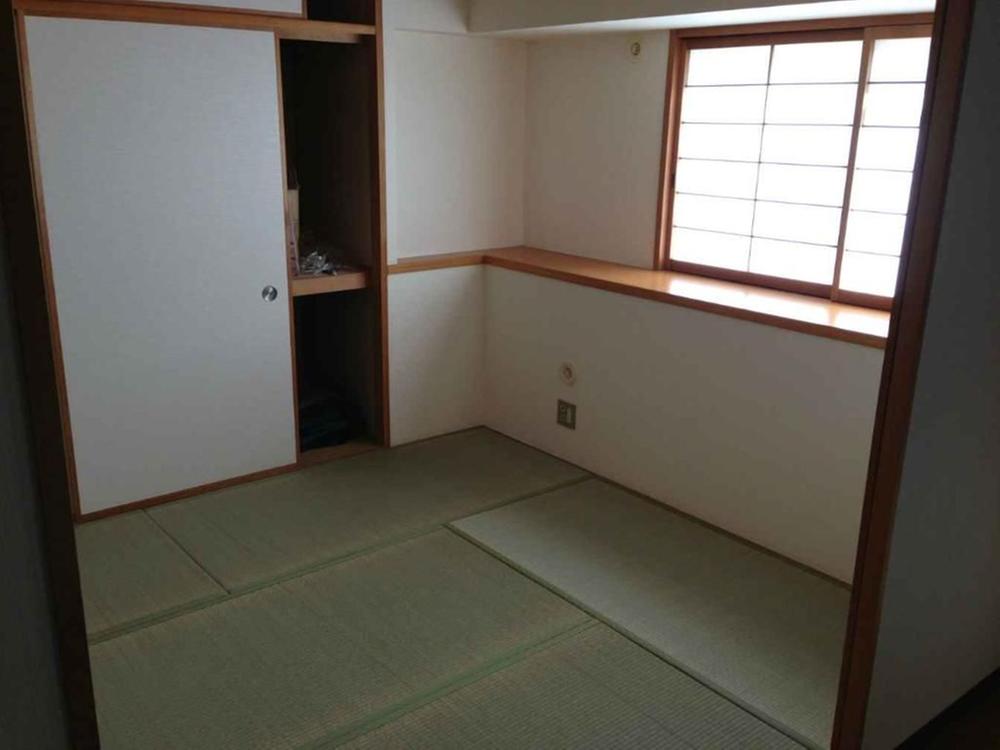 Non-living room. Japanese style room