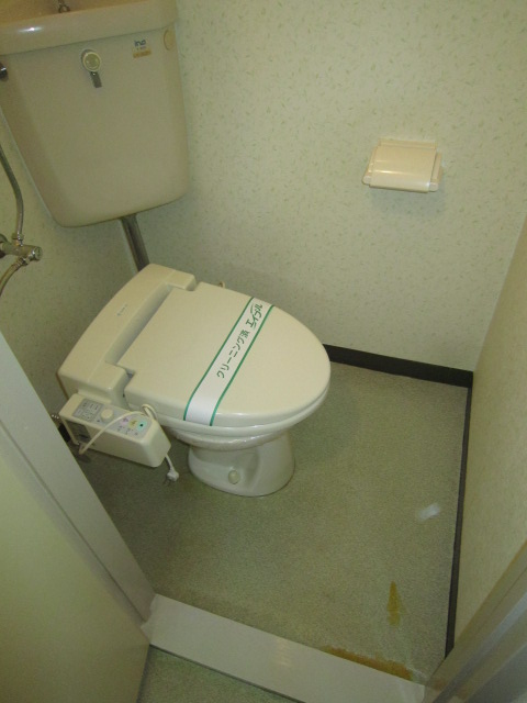 Toilet