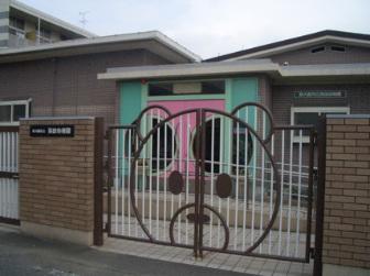 kindergarten ・ Nursery. Higashi-Osaka City Museum of Aida to kindergarten 310m