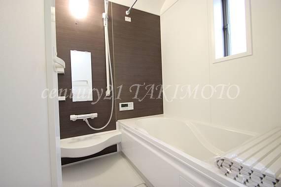 Bathroom. About 1 tsubo a bathroom. 1610 × 1610mm type!