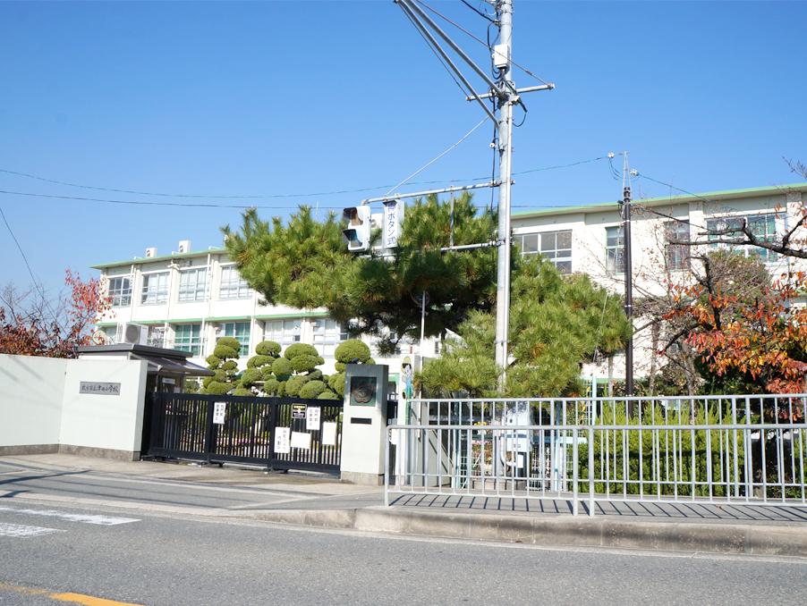 Primary school. 640m to Tsuda Elementary School