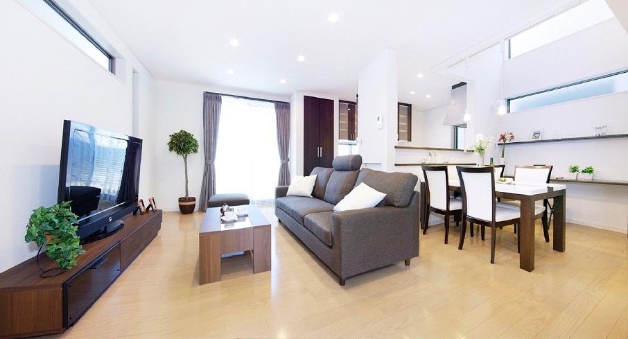 Living. 2013 September 19 shooting