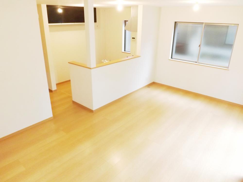 Living. Local photos (living) Unnecessary and easy care wax!