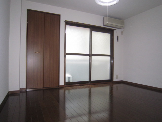 Other room space