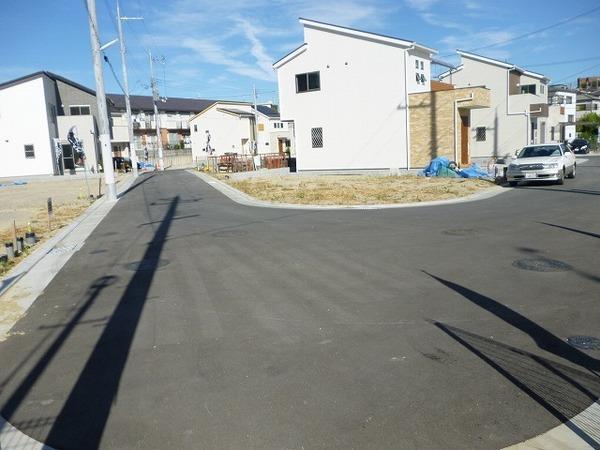 Local photos, including front road