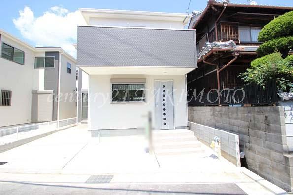 Local appearance photo. Bright appearance. Exposure to the sun, Ventilation is also good.