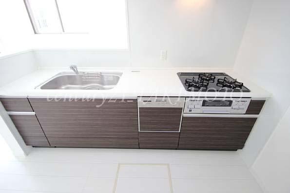 Kitchen. State-of-the-art system Kitchen!