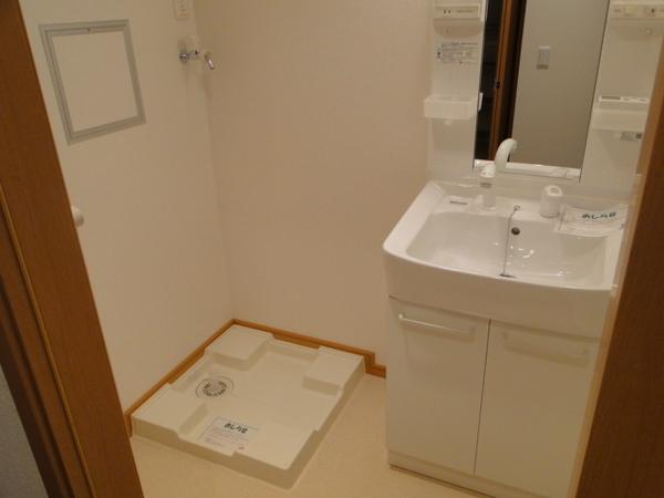 Washroom. Daily shampoo wash basin, The excellent condition of living ・  ・  ・